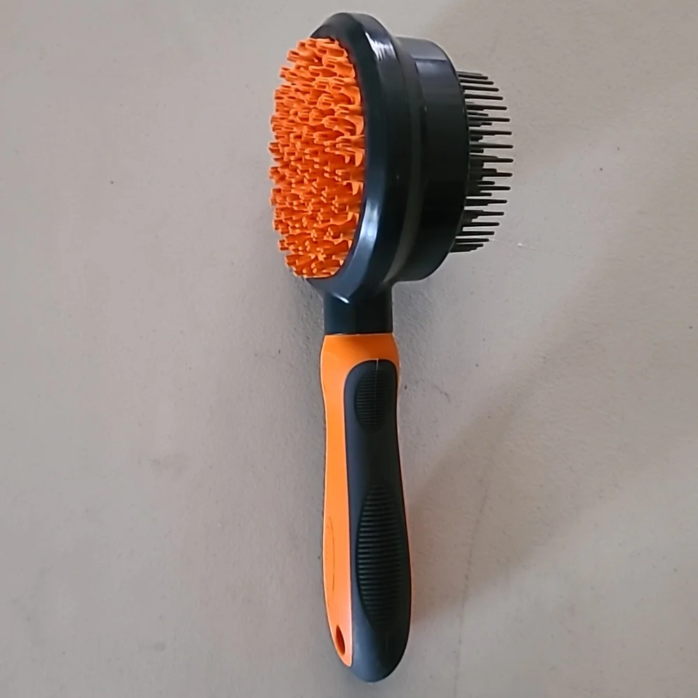 Retractable Combo Pert Brush